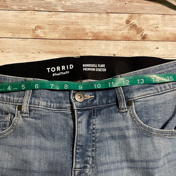 Torrid Bombshell Flare Premium Stretch Men Jeans - Light Blue - Size 14R - Picture 6 of 11